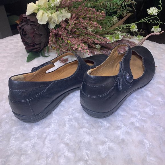 Mephisto Air-Jet Mary Janes Black sz 8 - Picture 4 of 5